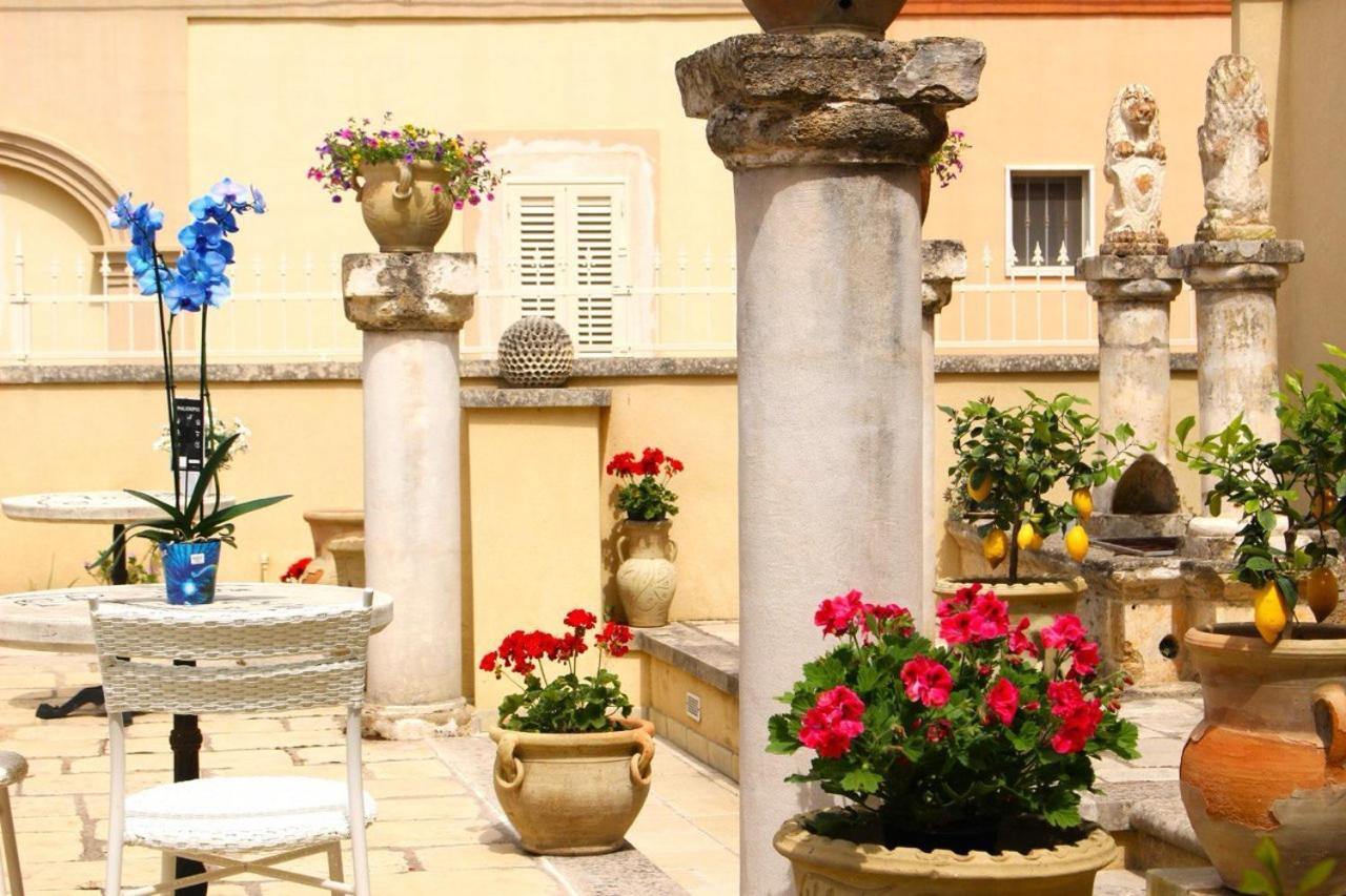 Palazzo Aurora Bed & Breakfast Alezio Luaran gambar